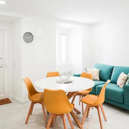 Апартаменты One Bedroom, 2 Mins From The