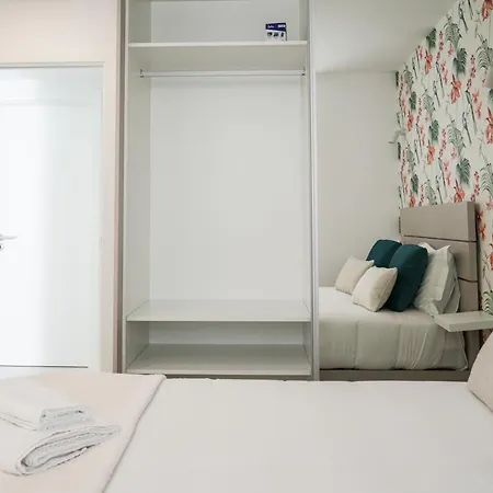 Апартаменты One Bedroom, 2 Mins From The